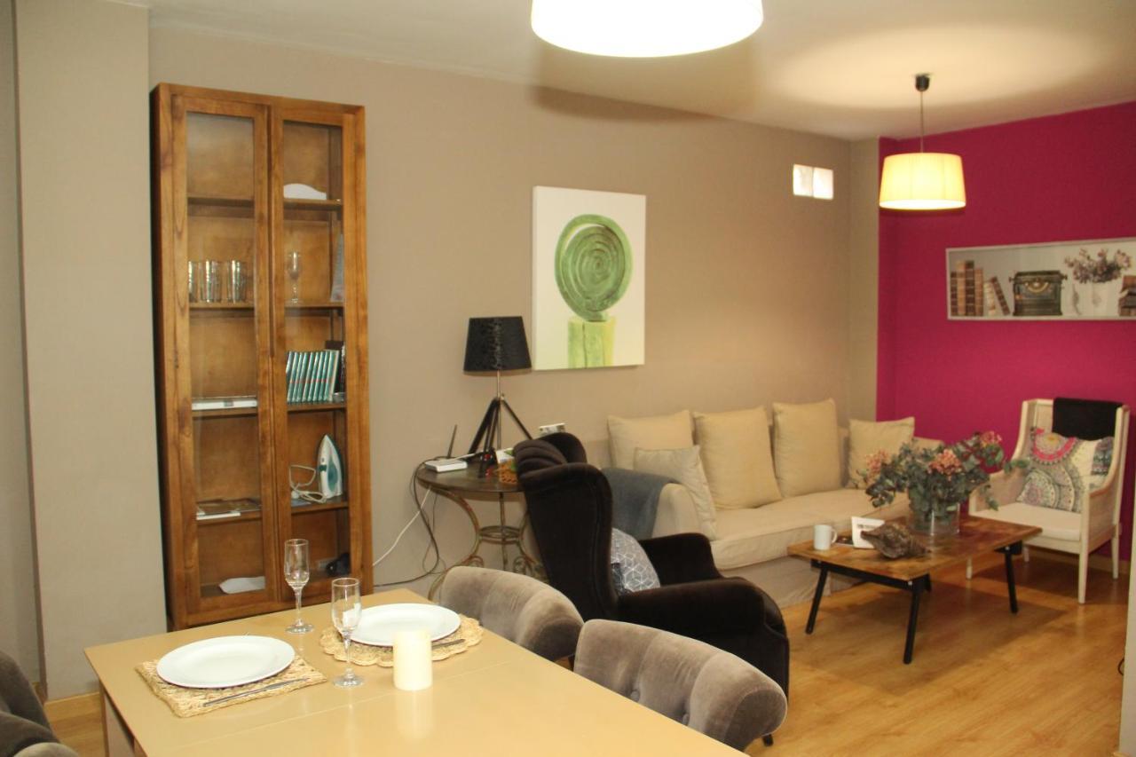 Apartamentos Alcazar De באיסה מראה חיצוני תמונה