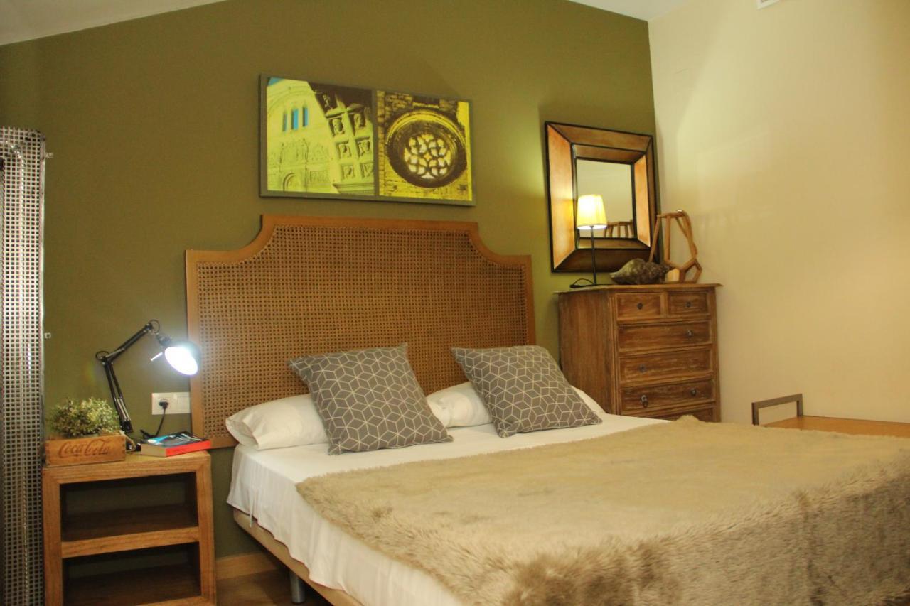 Apartamentos Alcazar De באיסה מראה חיצוני תמונה