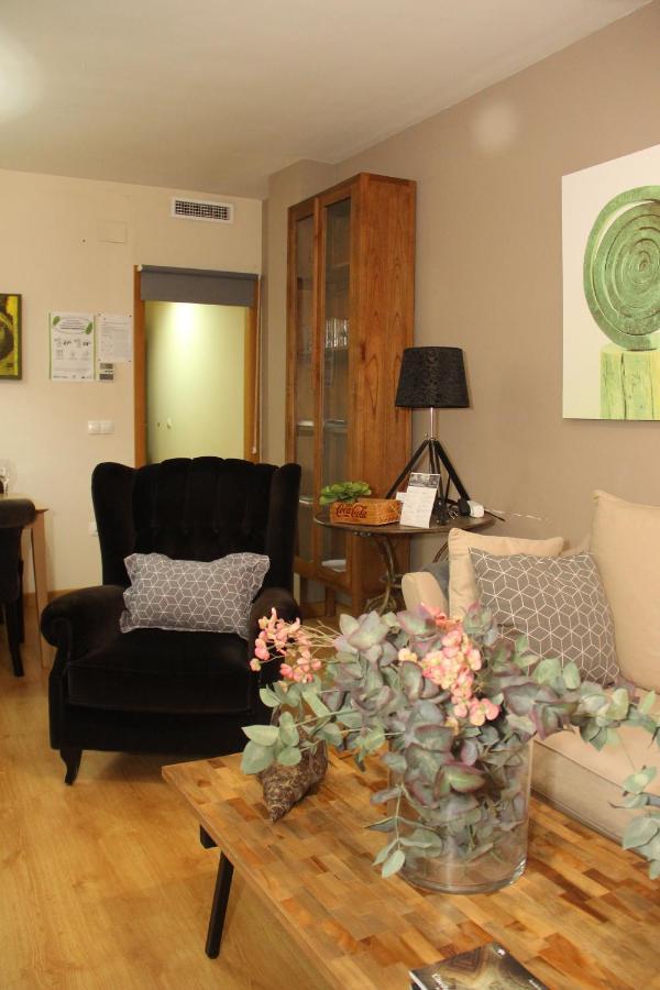 Apartamentos Alcazar De באיסה מראה חיצוני תמונה