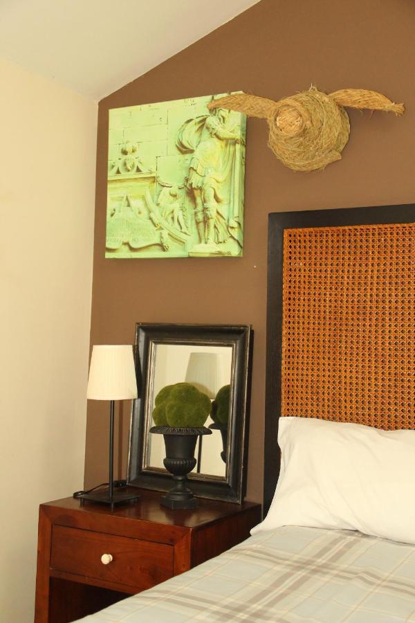 Apartamentos Alcazar De באיסה מראה חיצוני תמונה