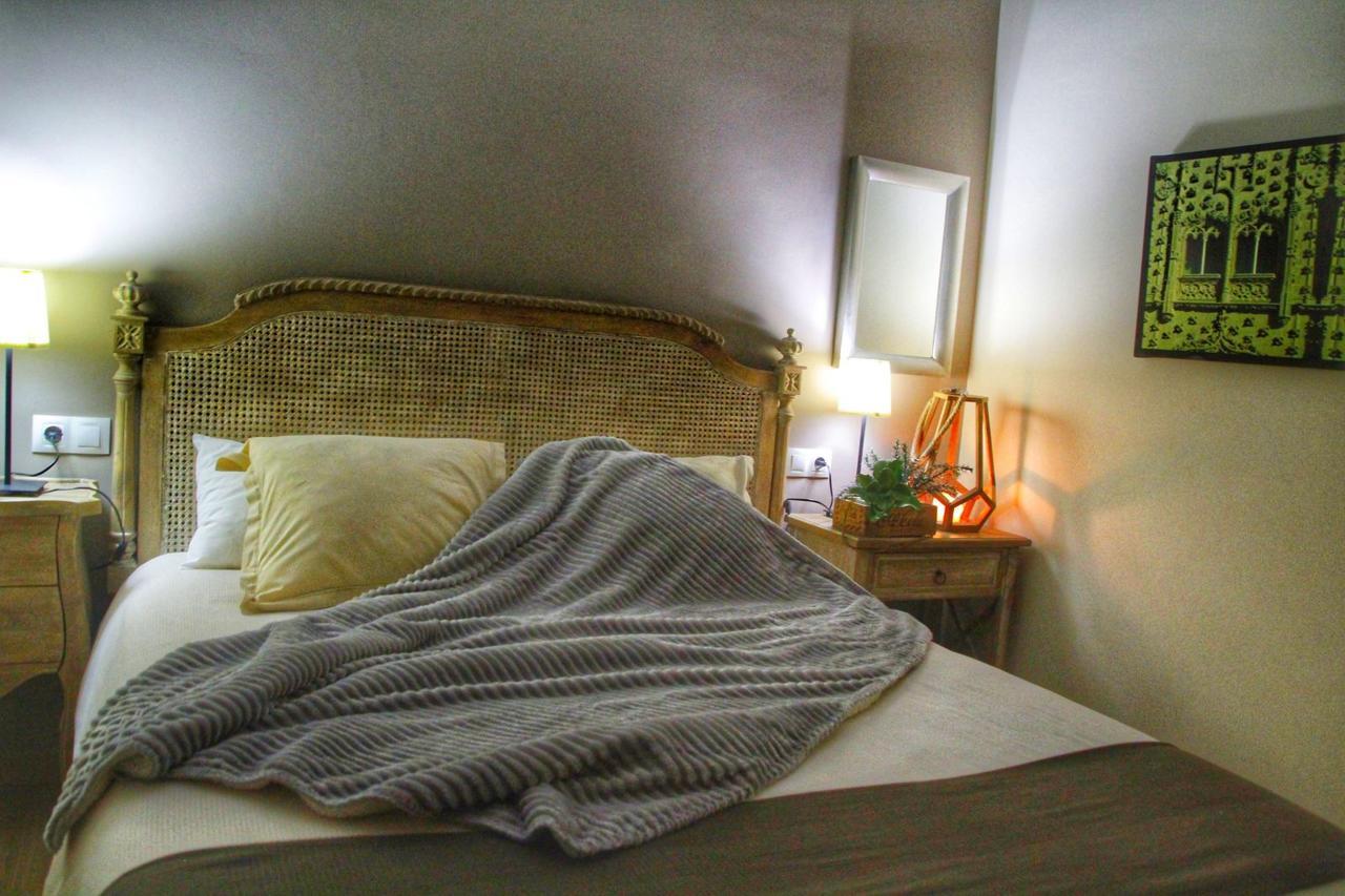 Apartamentos Alcazar De באיסה מראה חיצוני תמונה