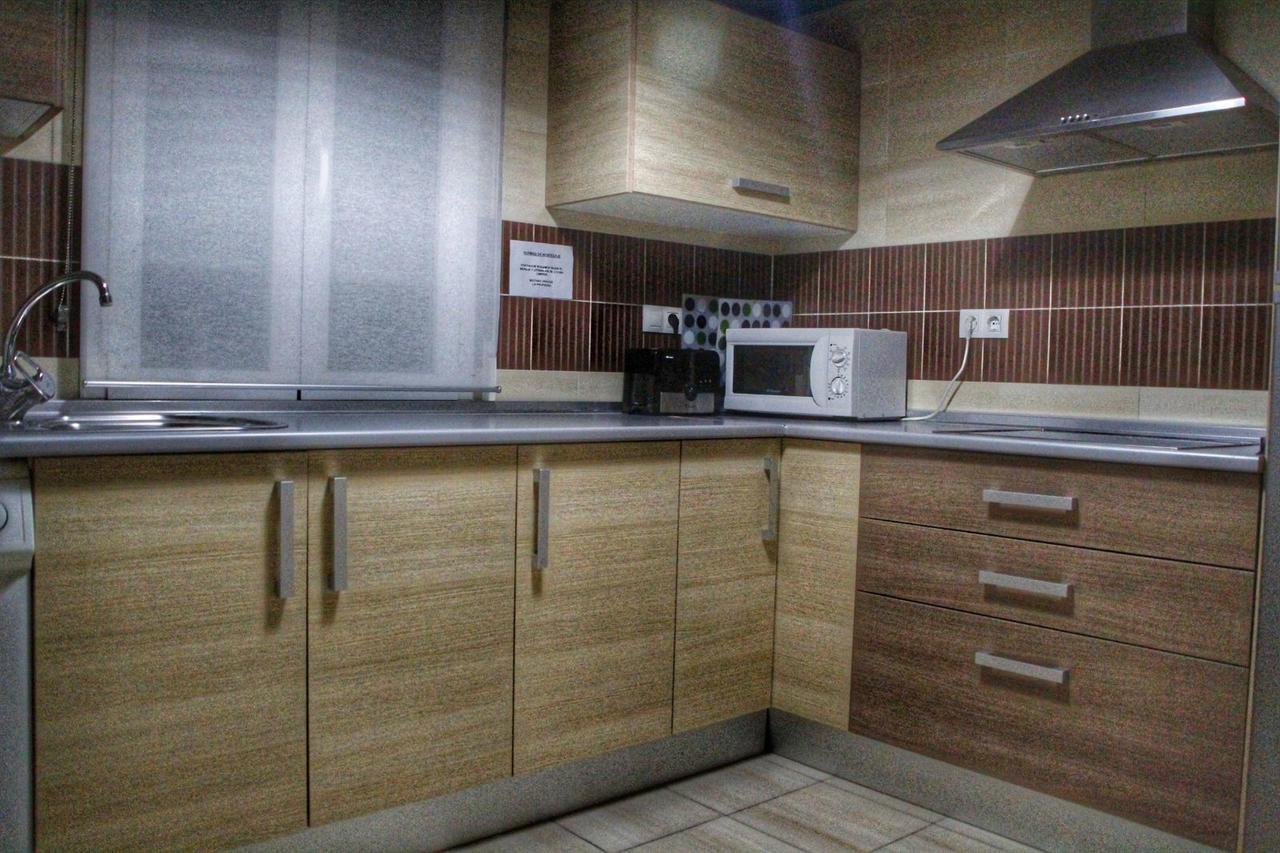 Apartamentos Alcazar De באיסה מראה חיצוני תמונה