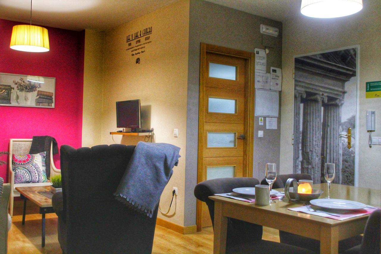 Apartamentos Alcazar De באיסה מראה חיצוני תמונה